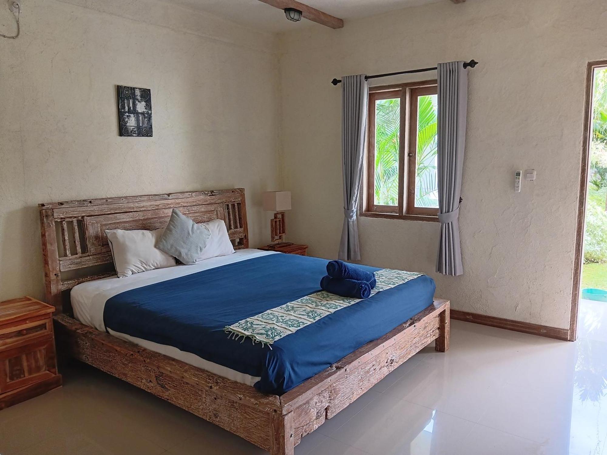 Adore Guesthouse Amed  Room photo