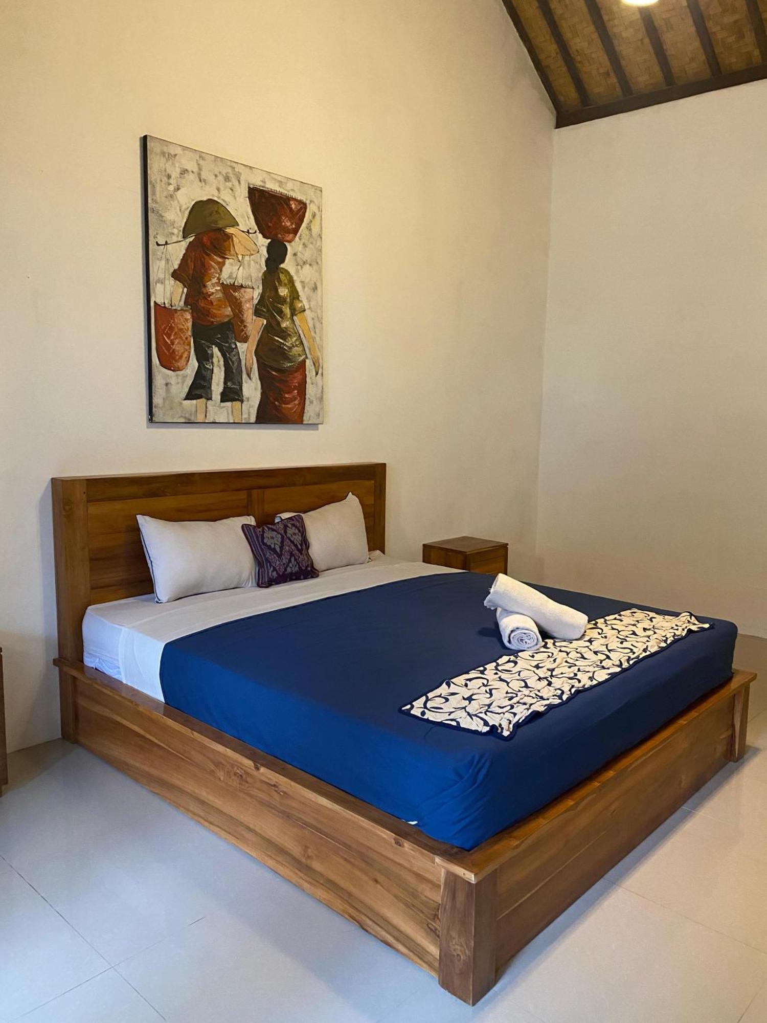 Adore Guesthouse Amed  Exterior photo
